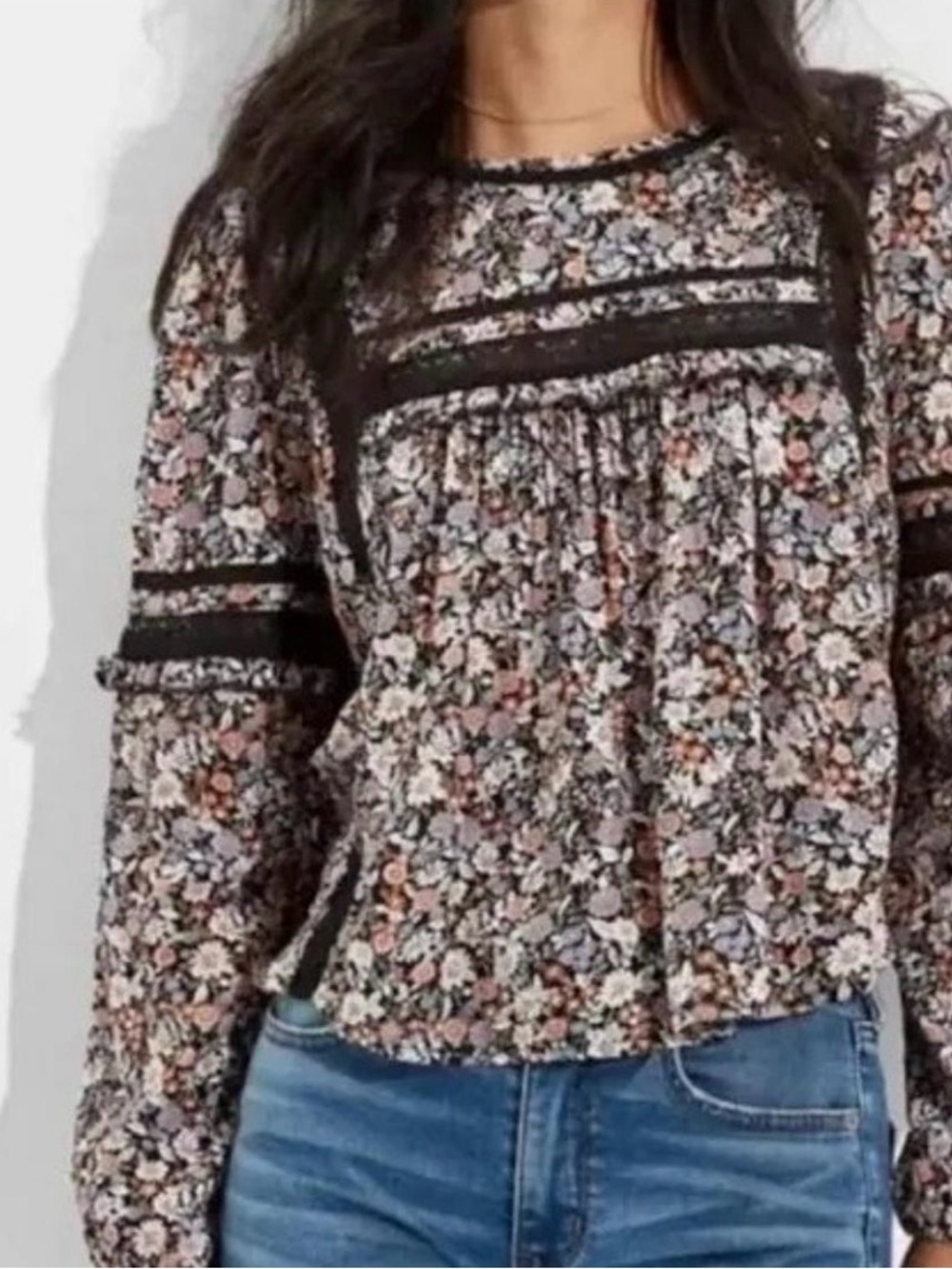 American Eagle Outfitters Black Floral Lace-Trim Peasant Blouse size XS NWT
